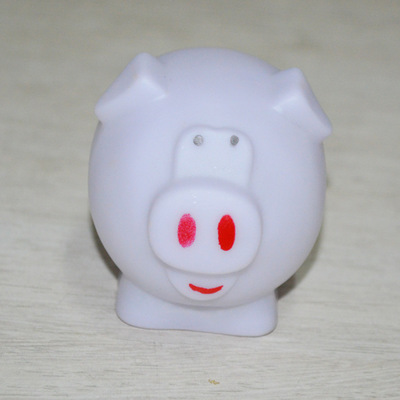 LED七彩闪光动物/飞天猪小夜灯 多功能节日闪光小礼品